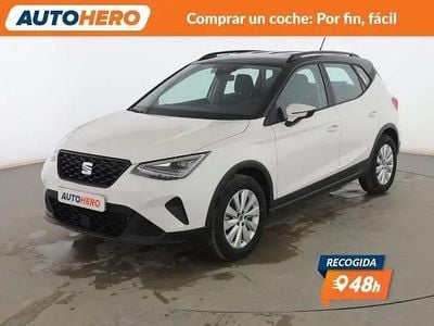Usado Seat Arona Style 110 HP (80 kW) 2022 Branco SUV