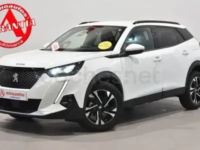 Usado Peugeot 2008 Allure 101 CV (74 kW) 2020 Blanco SUV