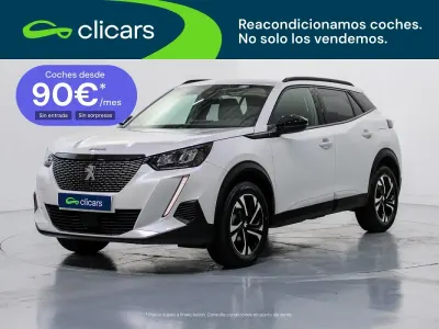 Usado Peugeot 2008 Allure 100 CV (73 kW) 2022 Blanco SUV