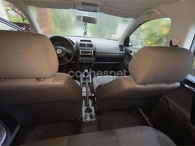 Gris / plata Usado 2004 VW Polo Trendline Berlina | 3600 € (Precio justo)