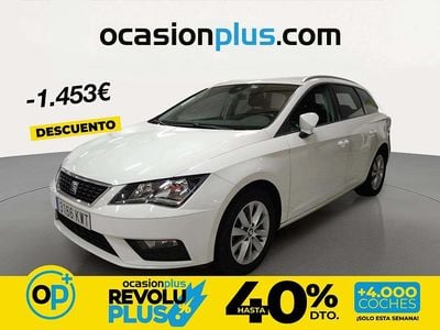 Usado Seat Leon Style 130 CV (95 kW) 2019 Blanco Familiar