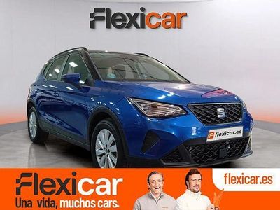 Usado Seat Arona Style 110 CV (80 kW) 2023 Azul SUV