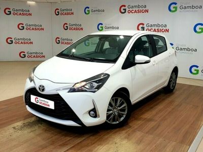 Usado Toyota Yaris Active 111 CV (81 kW) 2018 Blanco Berlina