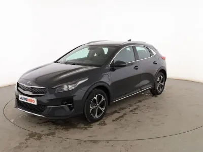 Usado Kia XCeed 141 CV (103 kW) 2021 Gris SUV