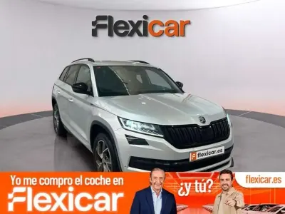 Usado Skoda Kodiaq SportLine 150 CV (110 kW) 2021 Gris SUV