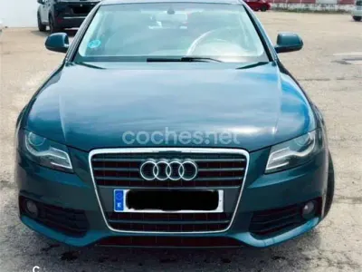 Usado Audi A4 160 CV (117 kW) 2008 Azul Berlina