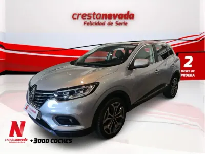 Usado Renault Kadjar Zen 140 CV (102 kW) 2022 Gris SUV