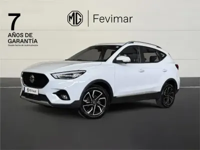 Käytetty MG ZS Luxury 111 HP (81 kW) 2025 Valkoinen Katumaasturi