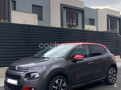 Usado Citroën C3 Shine 75 CV (55 kW) 2018 Gris / plata Berlina
