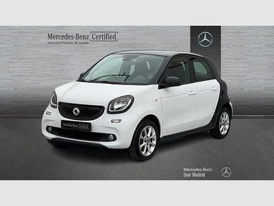 Usado Smart ForFour Electric Drive Passion 60 kW (82 CV) 2019 Ebz bodypanels en blanco Berlina