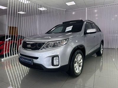 Usado Kia Sorento 200 CV (147 kW) 2016 Gris / plata SUV