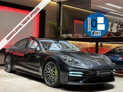 Gris / plata Usado 2021 Porsche Panamera Turbo S Berlina | 99.900 €