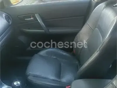 Usado Mazda 6 Active 143 CV (105 kW) 2006 Gris / plata Berlina