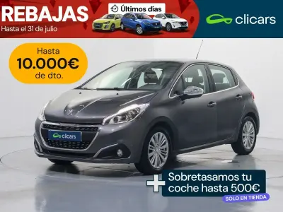 Usado Peugeot 208 Allure 110 CV (80 kW) 2018 Gris / plata Utilitario