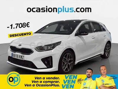 Usado Kia Ceed GT GT-Line 140 CV (102 kW) 2019 Blanco Berlina