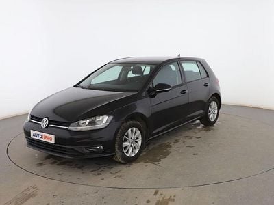 Usado VW Golf VII 116 CV (85 kW) 2019 Negro Utilitario