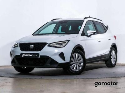 Usado Seat Arona Style 95 CV (69 kW) 2025 Blanco SUV
