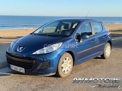 Usado Peugeot 207 70 CV (51 kW) 2009 Azul Berlina