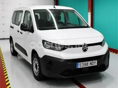 Usado Citroën Berlingo Business Class 102 CV (75 kW) 2025 Blanco Monovolumen