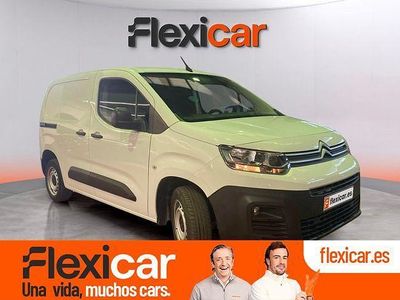 Usado Citroën Berlingo Live 102 CV (75 kW) 2021 Blanco Monovolumen