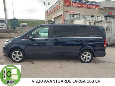 Usado Mercedes V220 Avantgarde 163 CV (119 kW) 2017 Azul Monovolumen