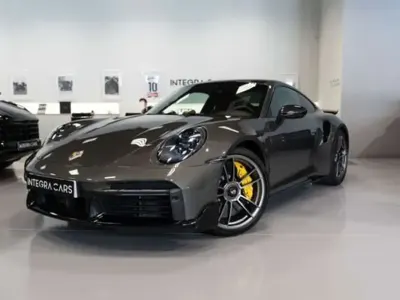 Usado Porsche 911 Turbo S 650 CV (478 kW) 2024 Gris Coupe