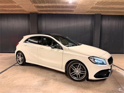 Usado Mercedes A180 AMG line 109 CV (80 kW) 2016 Blanco Berlina