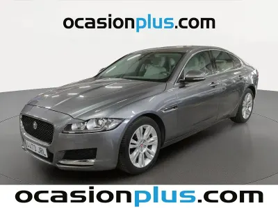 Usado Jaguar XF Prestige 180 CV (132 kW) 2016 Gris Berlina