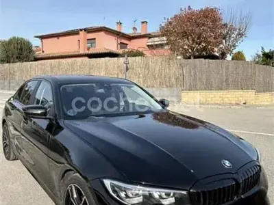 Usado BMW 318 150 CV (110 kW) 2022 Negro Berlina