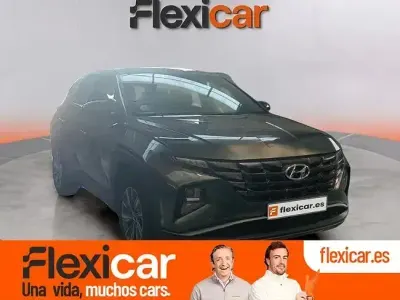 Usado Hyundai Tucson 115 CV (84 kW) 2021 Verde SUV