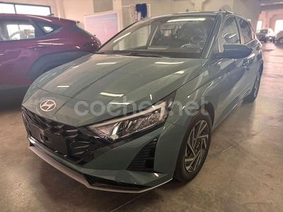Verde Usado 2024 Hyundai i20 Berlina | 17.900 € (Precio justo)