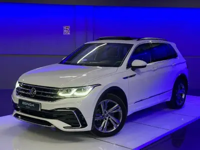 Usado VW Tiguan R-line 150 CV (110 kW) 2023 Blanco SUV