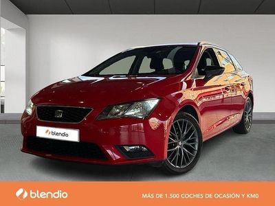 Usado Seat Leon FR 125 CV (91 kW) 2016 Rojo
