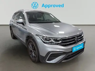 Usado VW Tiguan Allspace Life 150 CV (110 kW) 2024 Gris / plata SUV