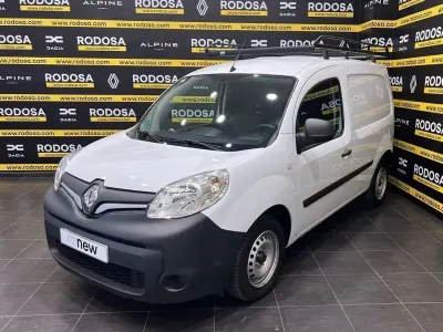 Usado Renault Kangoo 80 CV (58 kW) 2020 Blanco Monovolumen