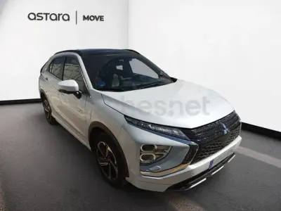 Usado Mitsubishi Eclipse Cross 188 CV (138 kW) 2023 Blanco SUV