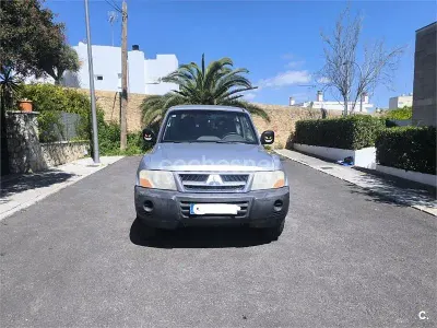 Usado Mitsubishi Montero 160 CV (117 kW) 2004 Gris / plata SUV