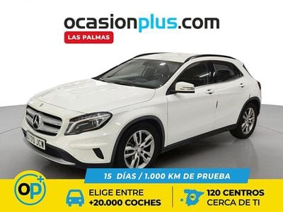 Usado Mercedes GLA200 Style 136 CV (100 kW) 2015 Blanco SUV