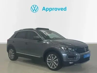 Usado VW T-Roc Sportline 150 CV (110 kW) 2021 Gris SUV