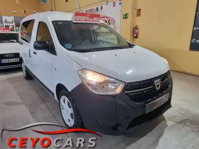 Usado Dacia Dokker Essentiel 95 CV (69 kW) 2019 Blanco Monovolumen