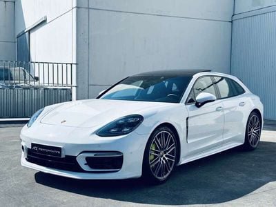Porsche Panamera 4S