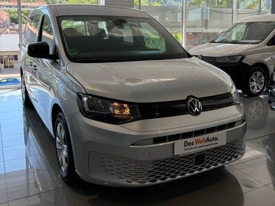Usado VW Caddy Maxi 102 CV (75 kW) 2023 Gris Monovolumen
