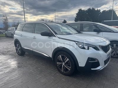 Usado Peugeot 5008 GT-line 130 CV (95 kW) 2019 Blanco SUV