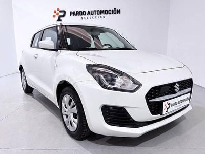 Blanco Usado 2021 Suzuki Swift Utilitario | 15.900 € (Un poco caro)