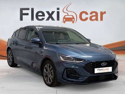 usado Ford Focus 1.0 Ecob. MHEV 92kW ST-Line Design SIP Híbrido en Flexicar Valencia 2