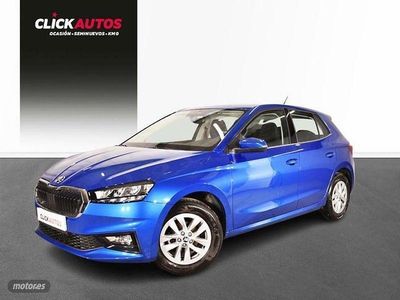Azul Usado 2023 Skoda Fabia Ambition Utilitario | 13.900 € (Precio justo)