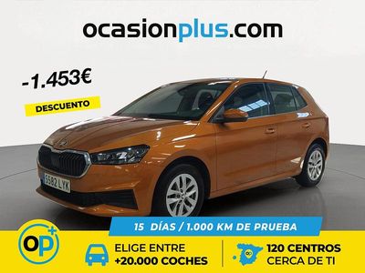 Usado Skoda Fabia 80 CV (58 kW) 2022 Naranja Utilitario