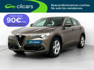 Usado Alfa Romeo Stelvio Super 180 CV (132 kW) 2017 Marrón SUV