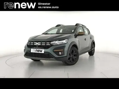 Usado Dacia Sandero Extreme 101 CV (74 kW) 2025 Verde Berlina