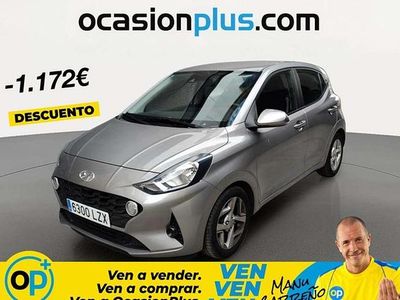 Usado Hyundai i10 67 CV (49 kW) 2022 Gris Utilitario